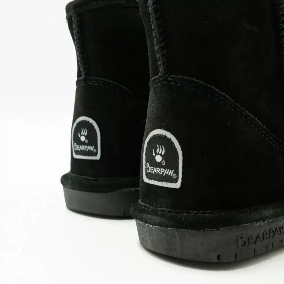 Danefæ Stiefel>Bearpaw-Demi Black