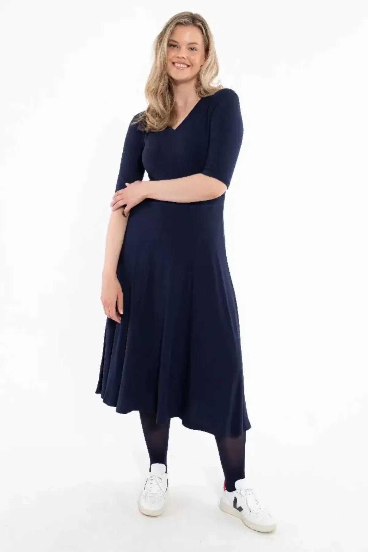 Danefæ Kleider>Danandersen Viscose Dress Navy