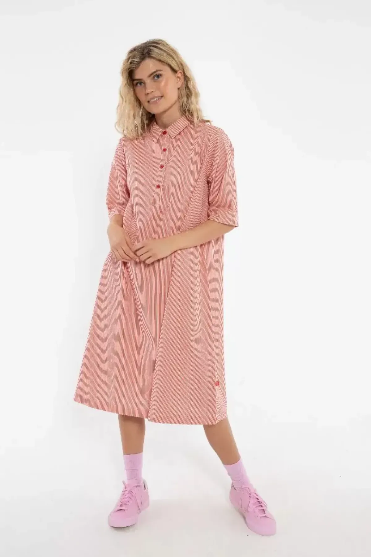 Danefæ Kleider>Danane Searsucker Dress Bright Red/Chalk