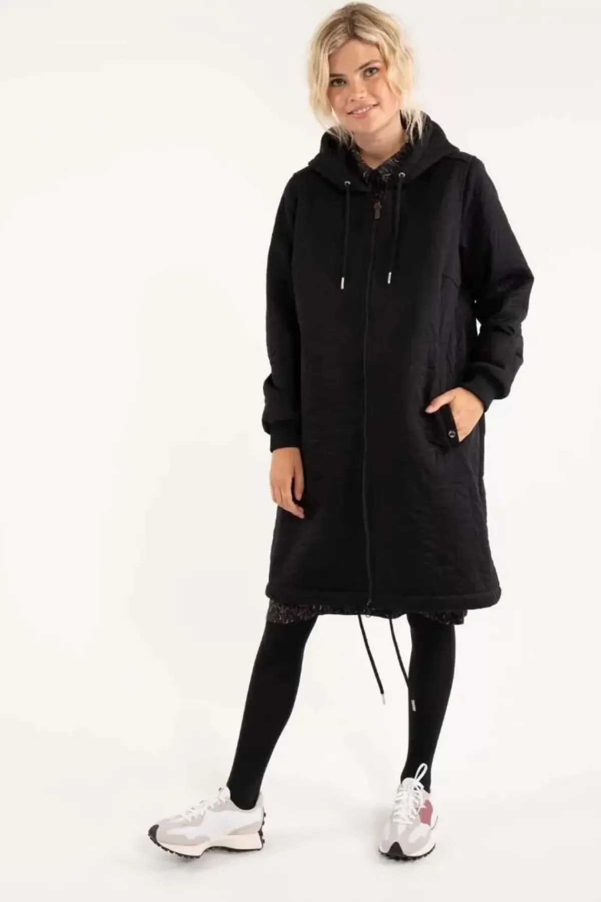 Danefæ Thermokleidung>Danebakke Thermo Coat Black Leaf