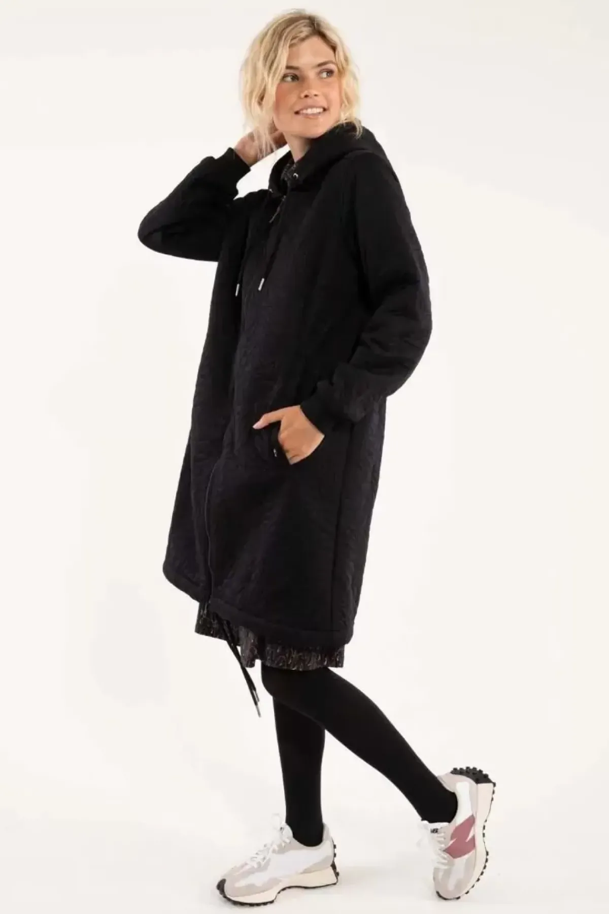 Danefæ Thermokleidung>Danebakke Thermo Coat Black Leaf