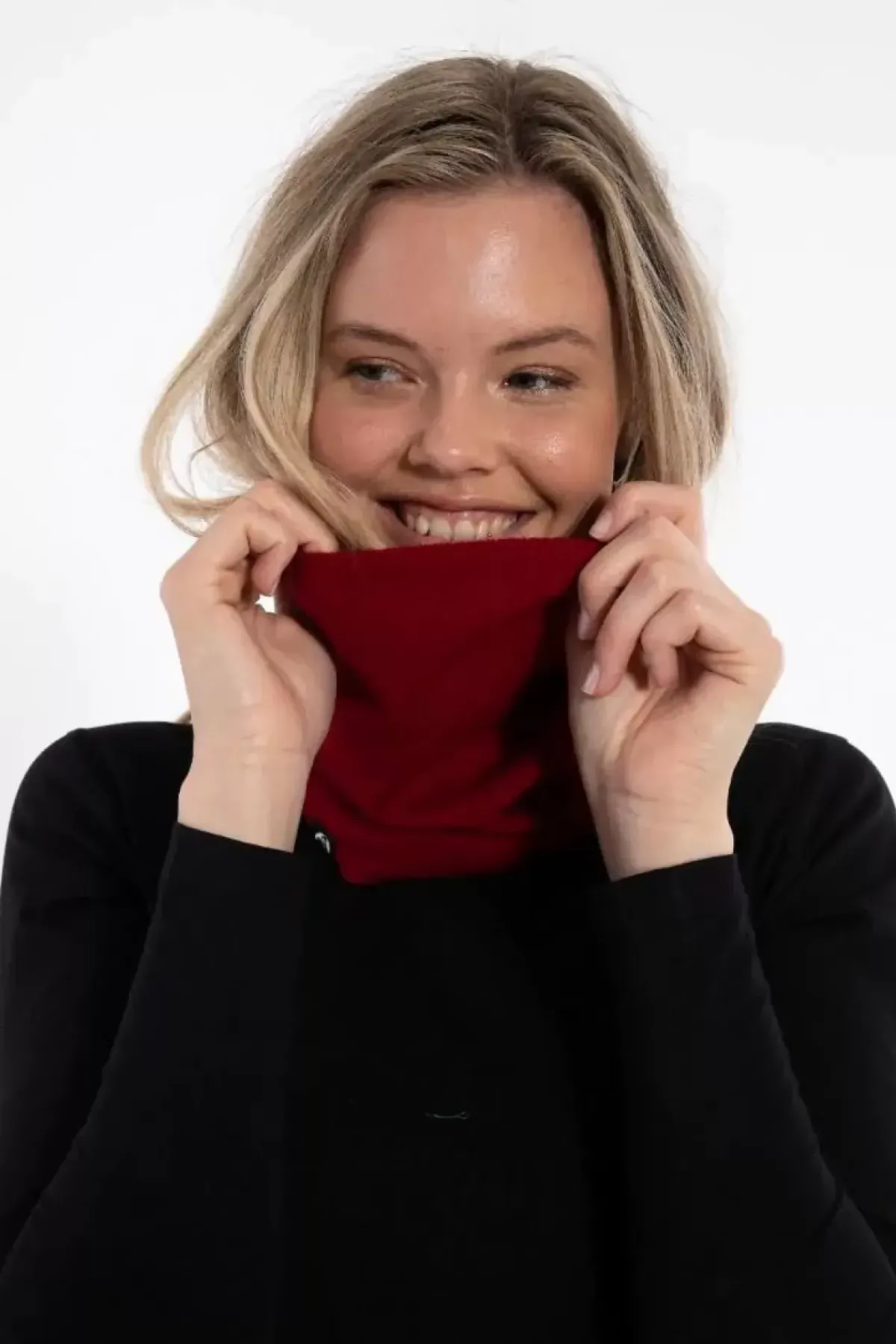 Danefæ Schals>Danebest Friend Merino Neckwarmer Dark Red