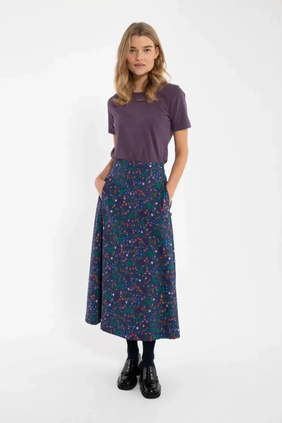 Danefæ Röcke>Danebrava Poplin Skirt Grey Marine Botanical