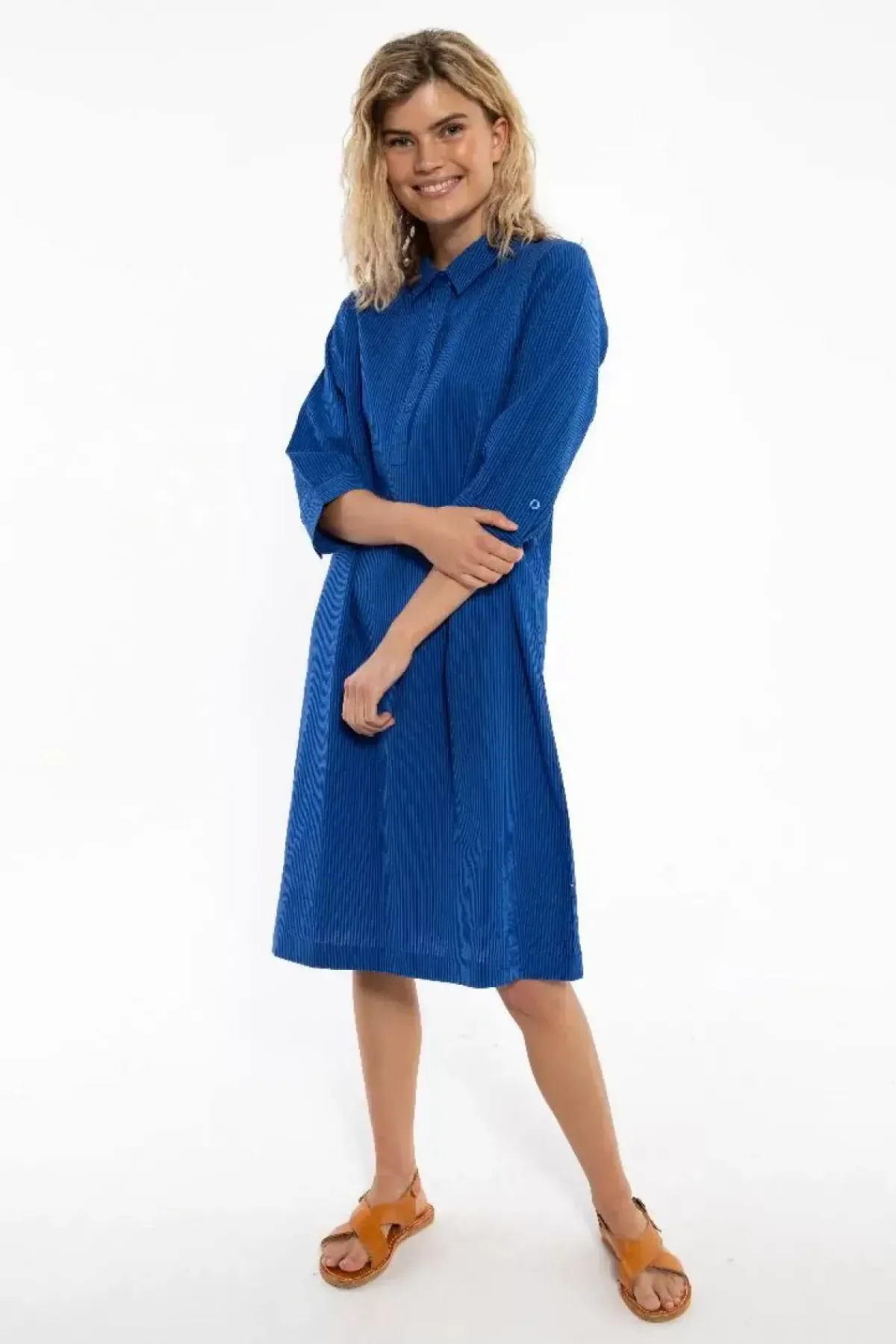 Danefæ Kleider>Danecarnation Searsucker Dress Deep Marine/Klein Blue