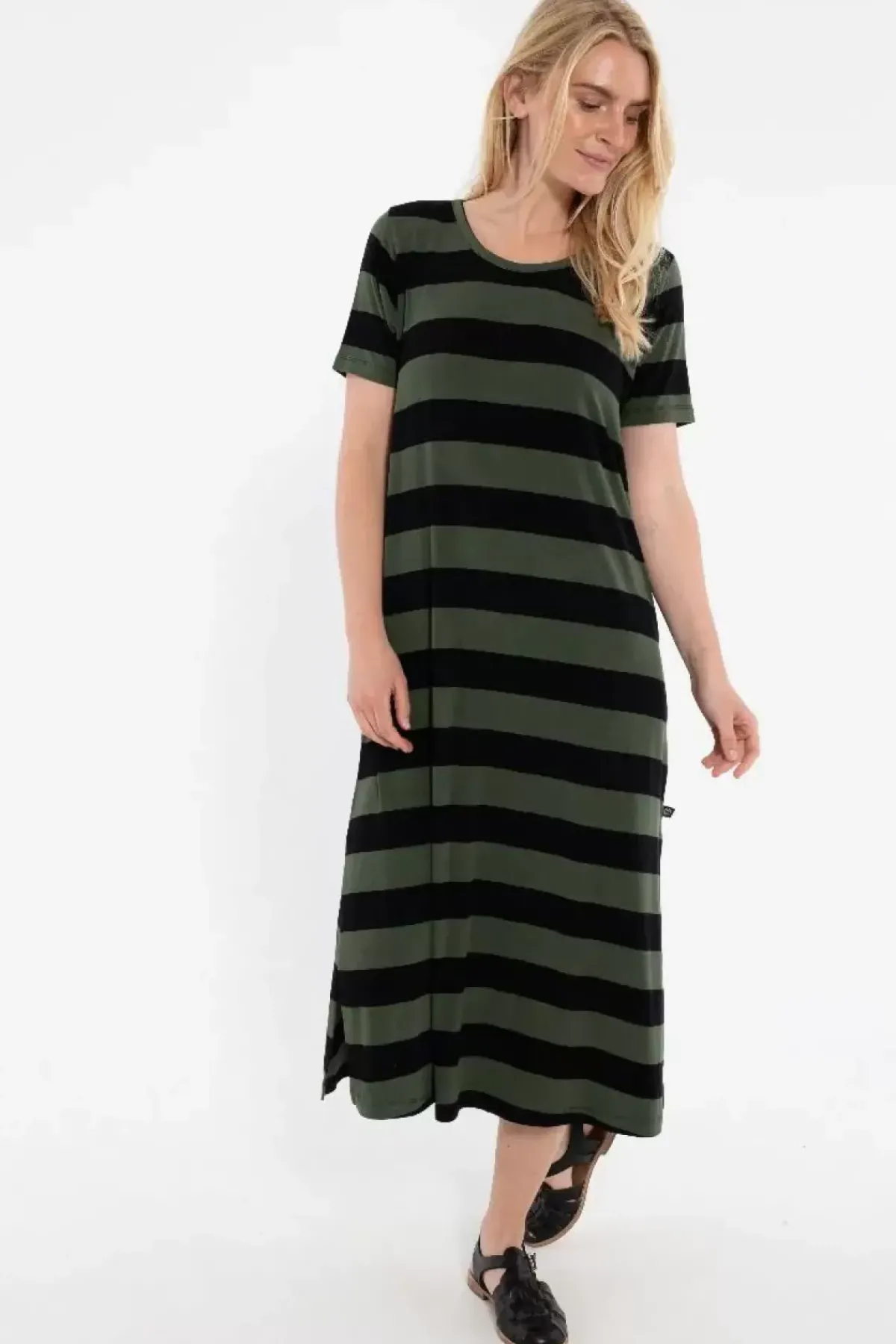 Danefæ Kleider>Danecasilda Viscose Dress Black/Dk Army