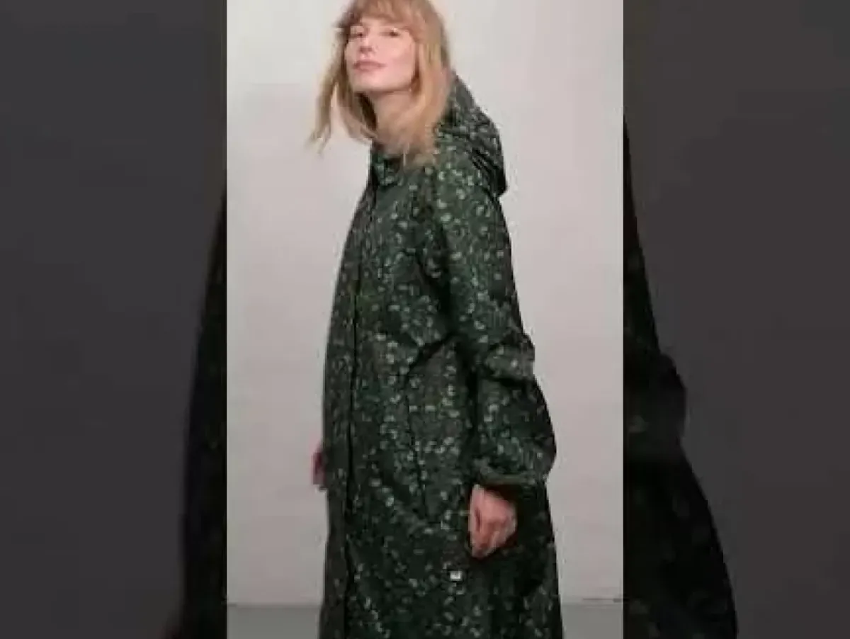 Danefæ Regenjacken>Danedith Rainjacket Black/Khaki Fleurie