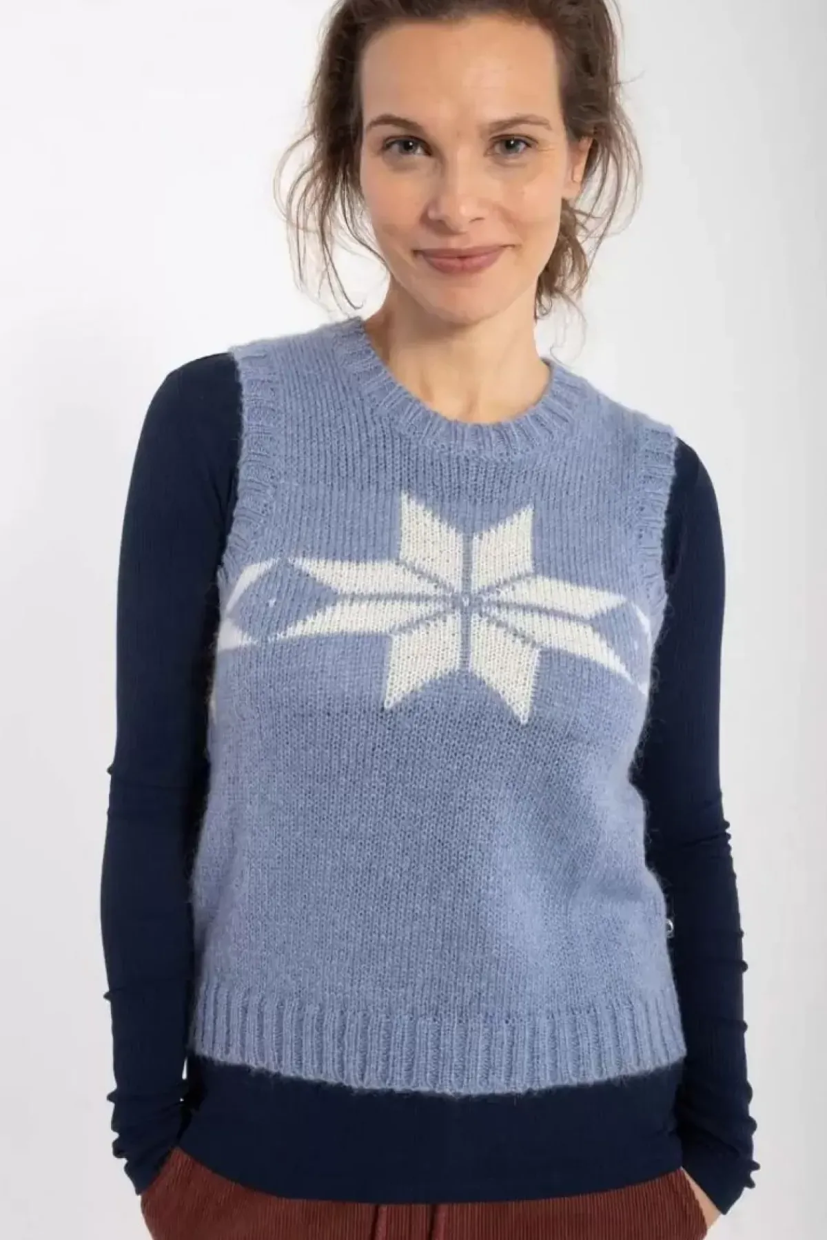 Danefæ Strickwaren>Daneklaksvik Flakes Vest Porcelaine/Chalk