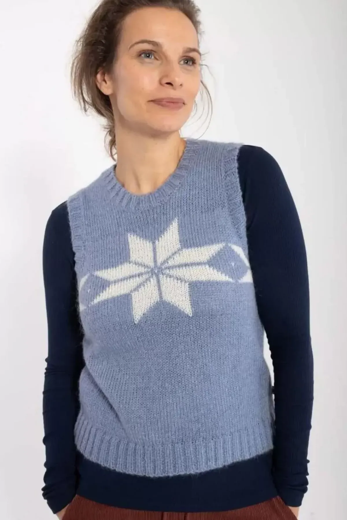 Danefæ Strickwaren>Daneklaksvik Flakes Vest Porcelaine/Chalk