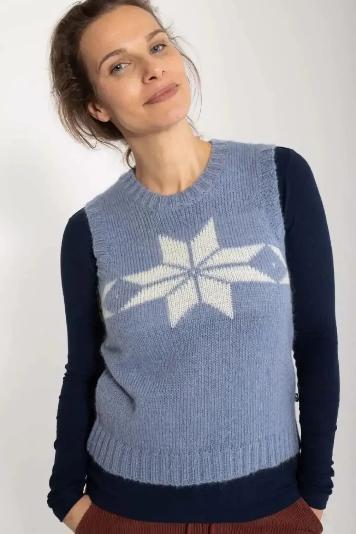 Danefæ Strickwaren>Daneklaksvik Flakes Vest Porcelaine/Chalk