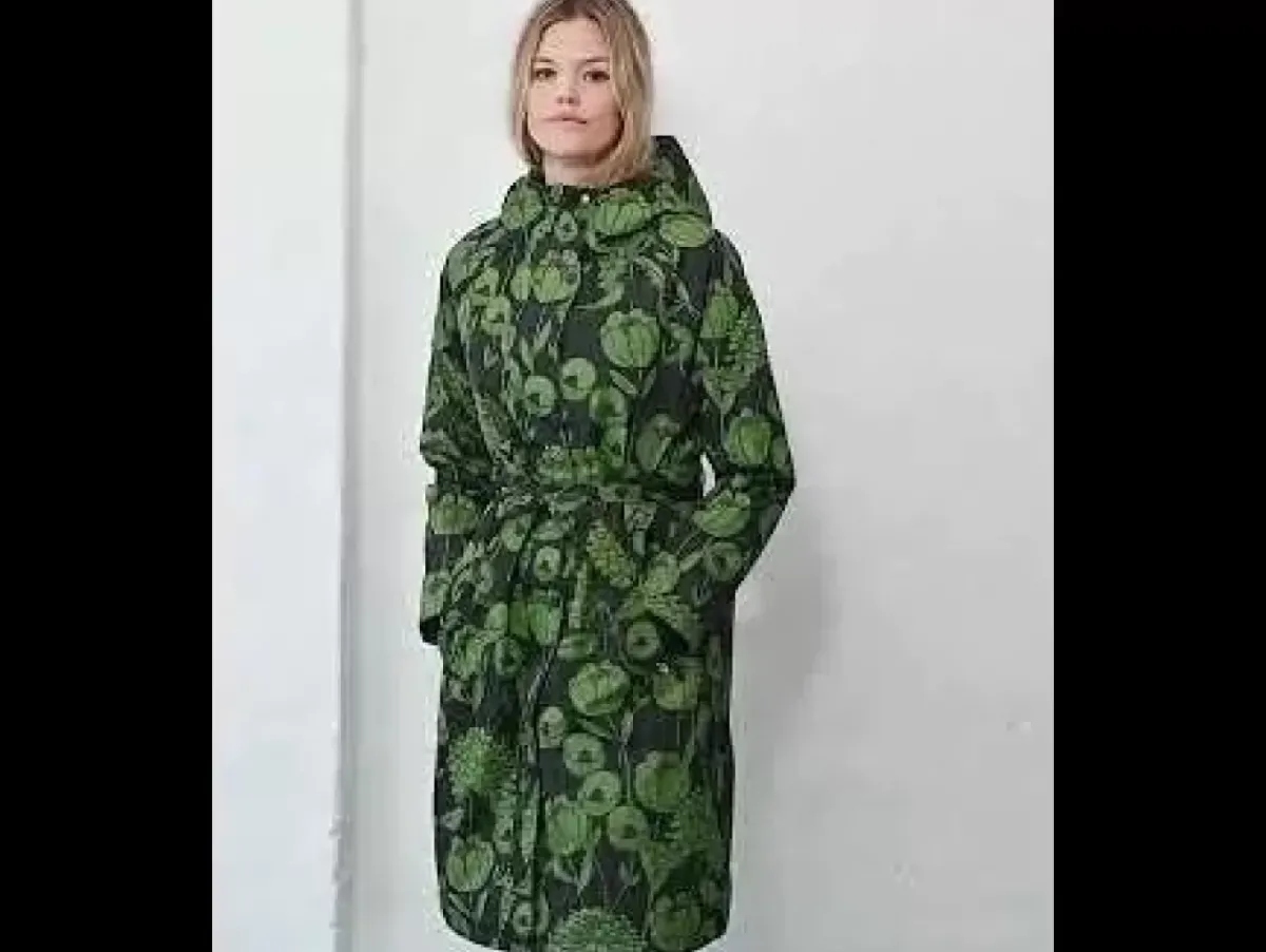 Danefæ Regenjacken>Danelisabeth Raincoat Black/Green Hortensia