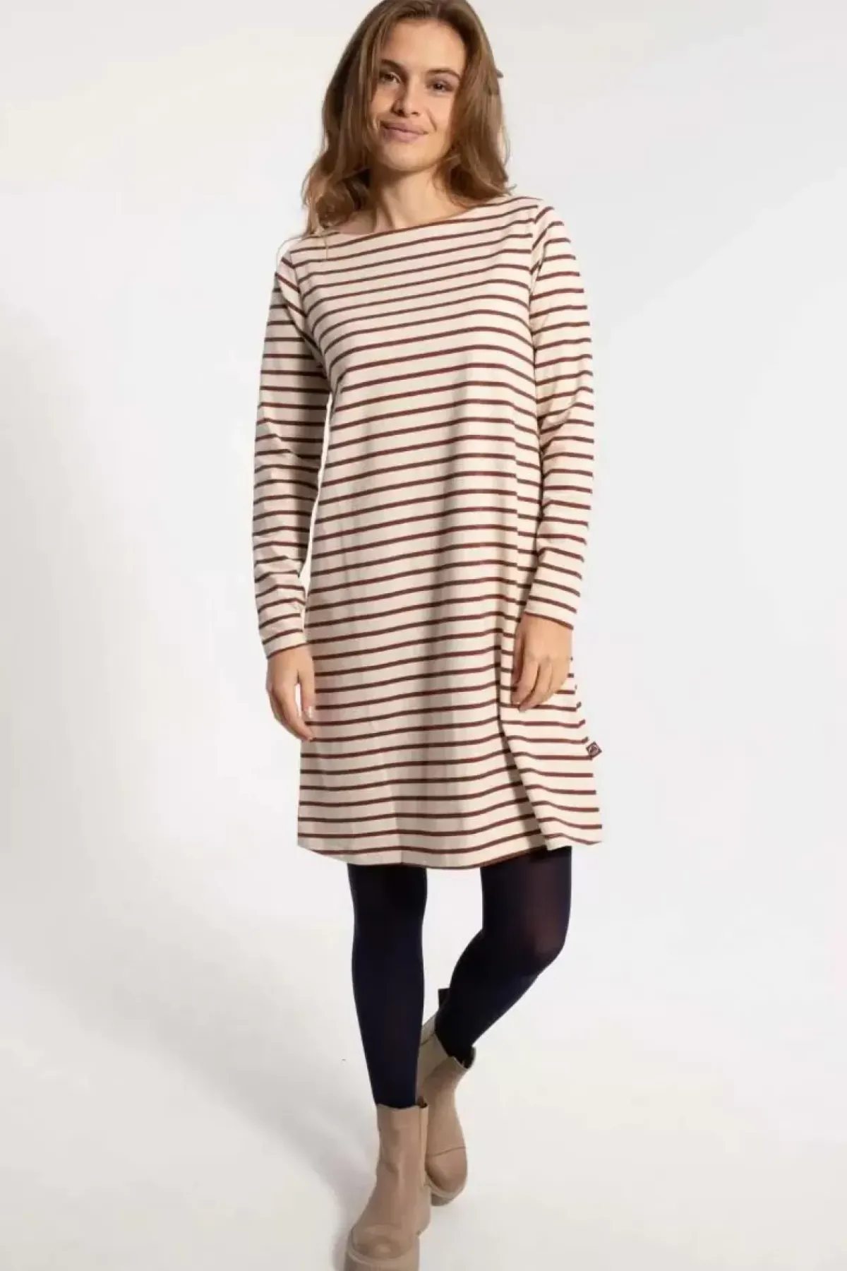 Danefæ Kleider>Danenassau Dress Chalk/Red Wine