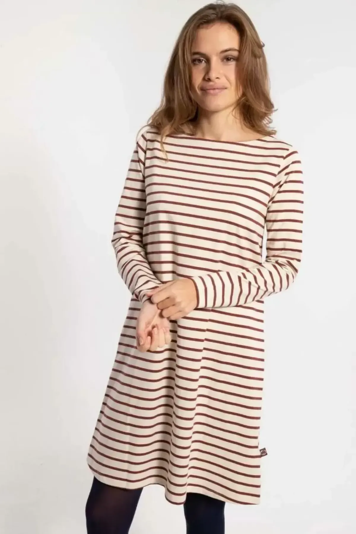 Danefæ Kleider>Danenassau Dress Chalk/Red Wine