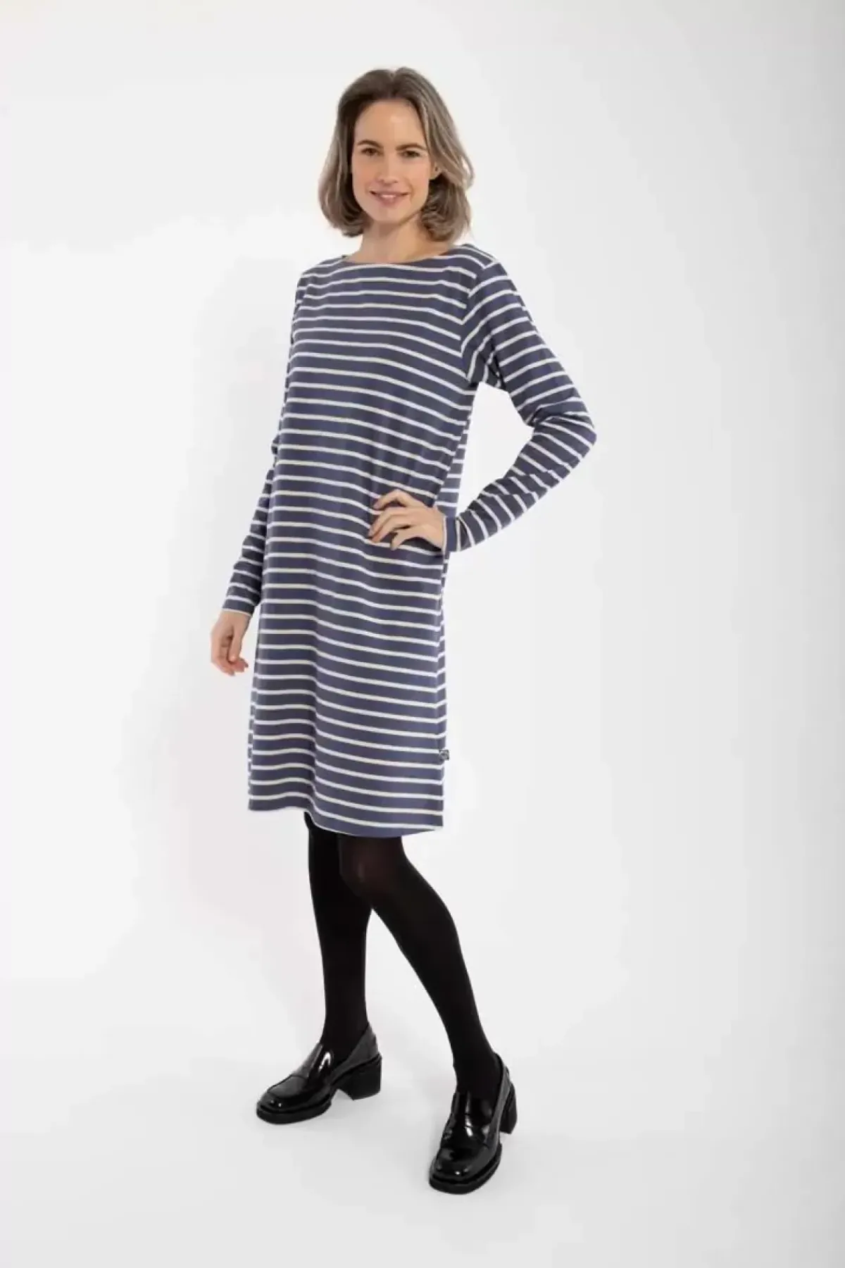 Danefæ Kleider>Danenassau Dress Grey Marine/Chalk