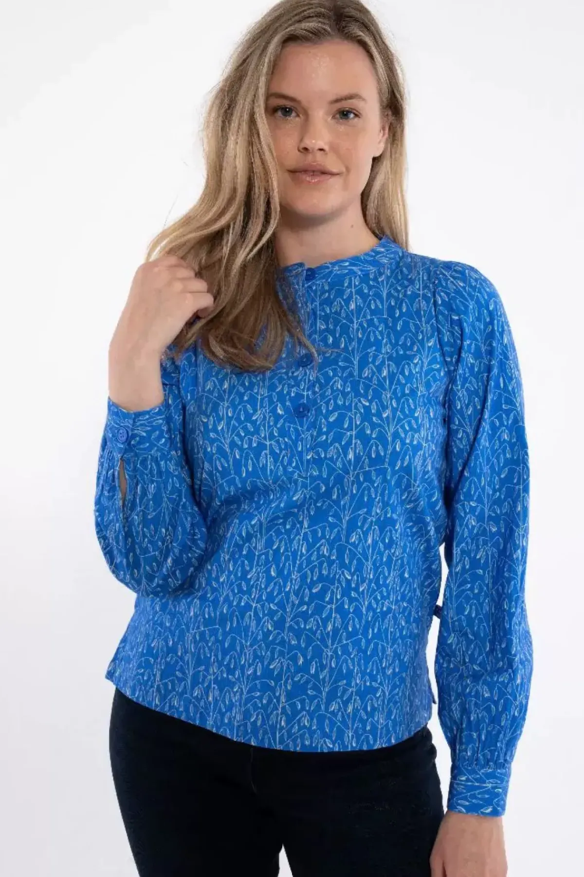 Danefæ Blusen>Danesanna Poplin Shirt Cold Blue/Chalk Oats