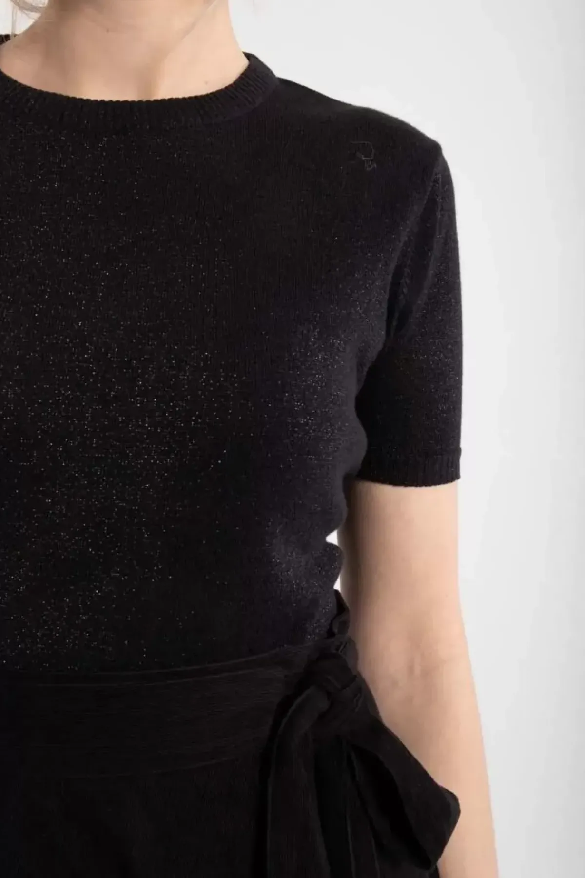 Danefæ Strickwaren>Danesilver Sweater Glitter Tee Black W. Black Glitter