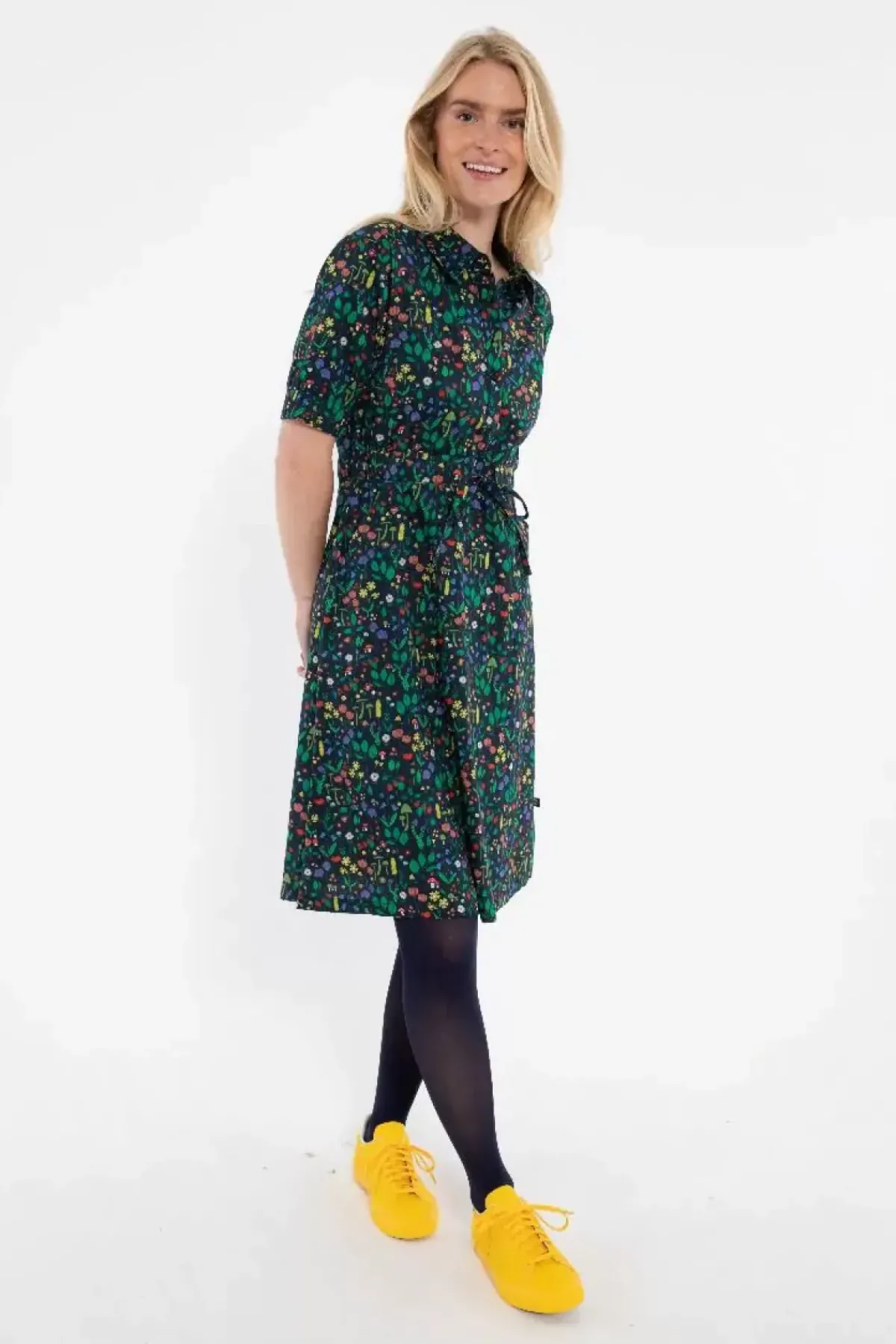 Danefæ Kleider>Danesusanne Poplin Dress Dk Navy Botanical