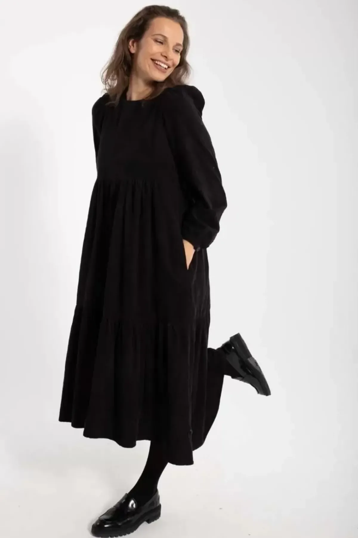 Danefæ Kleider>Danoktober Cord Dress Black