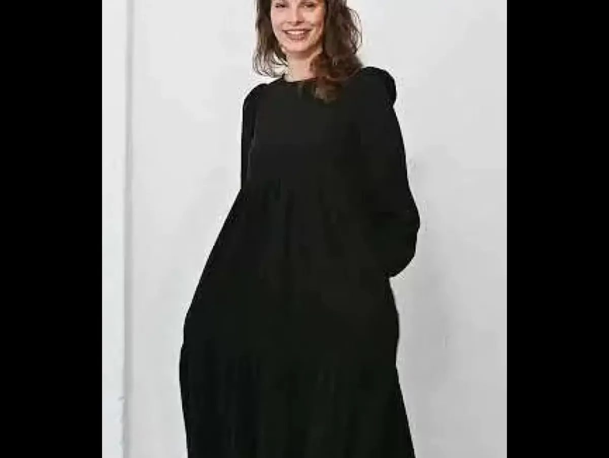 Danefæ Kleider>Danoktober Cord Dress Black