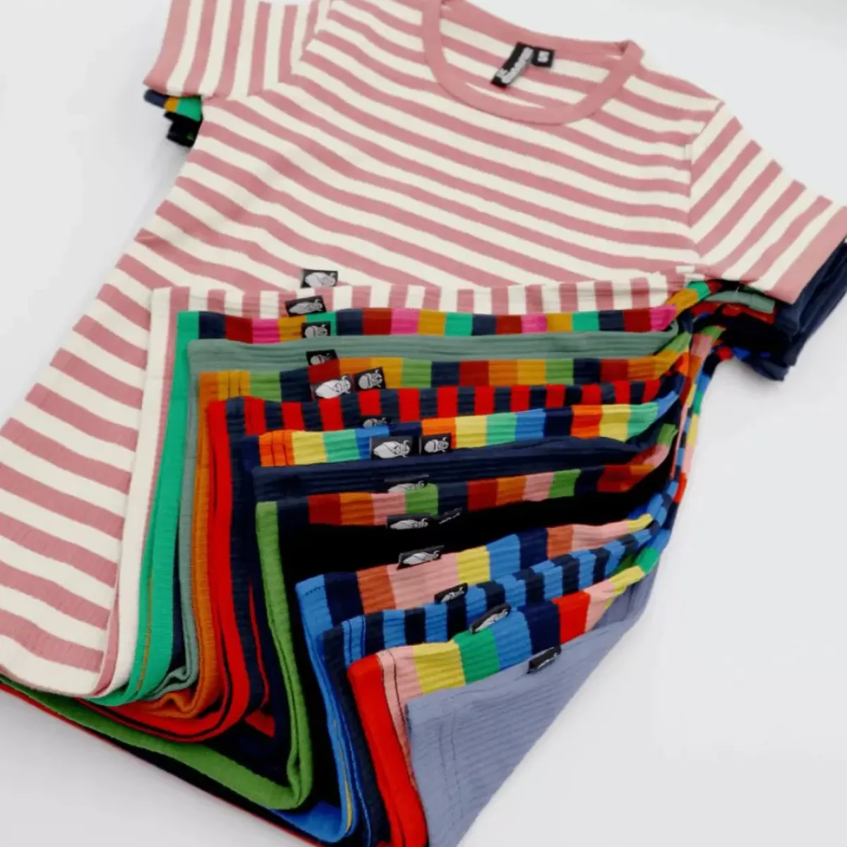 Danefæ T-Shirts>Ess - Danefriend Tee Dk Navy/Chalk