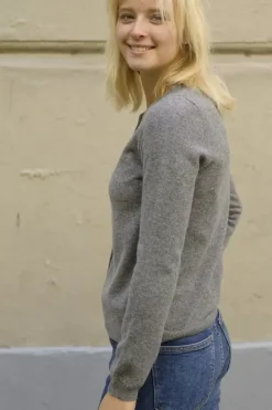 Danefæ Cardigan><noscript><img width=