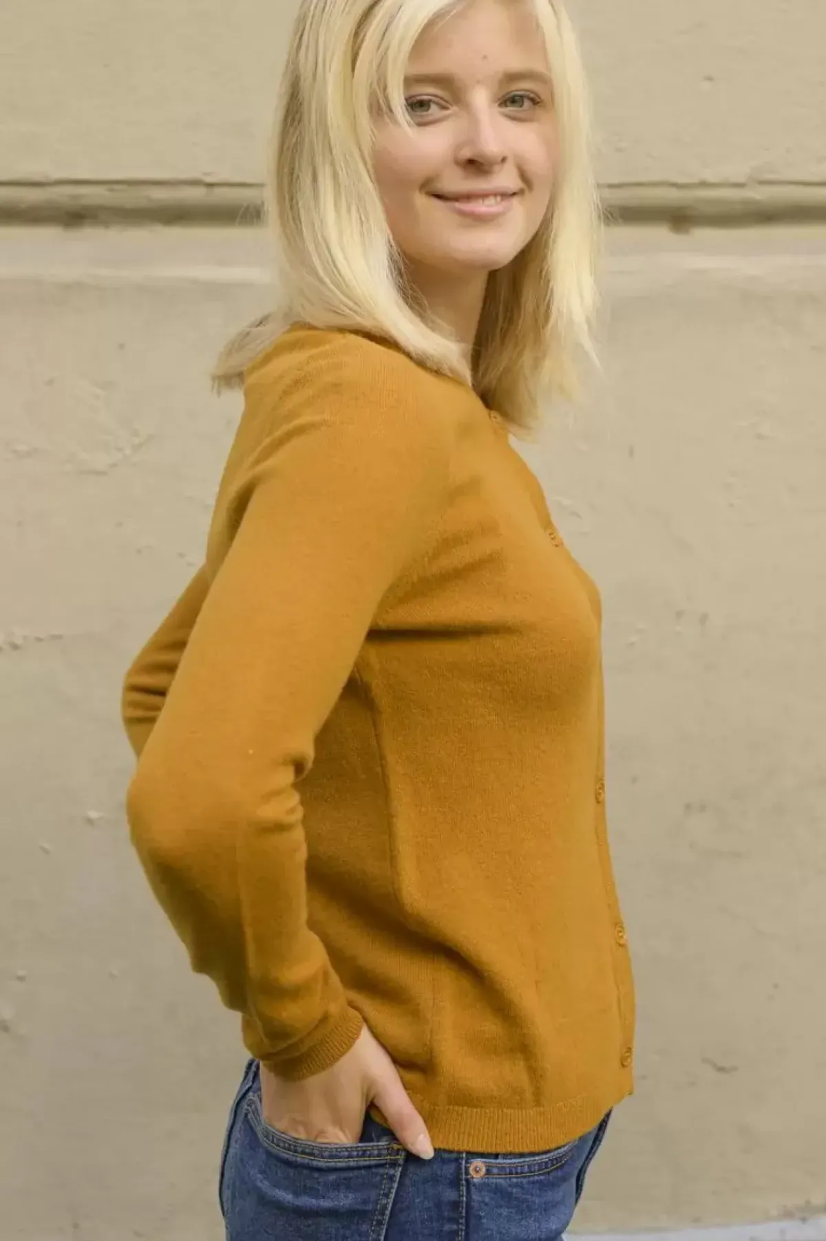 Danefæ Cardigan>Ess - Forget Me Not Merino Cardigan Occer