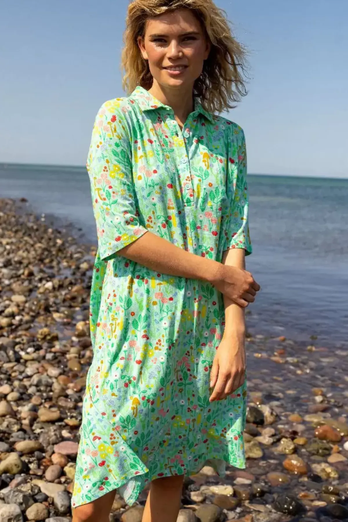 Danefæ Kleider>Organic - Dananemone Viscose Slub Dress Foam Botanical