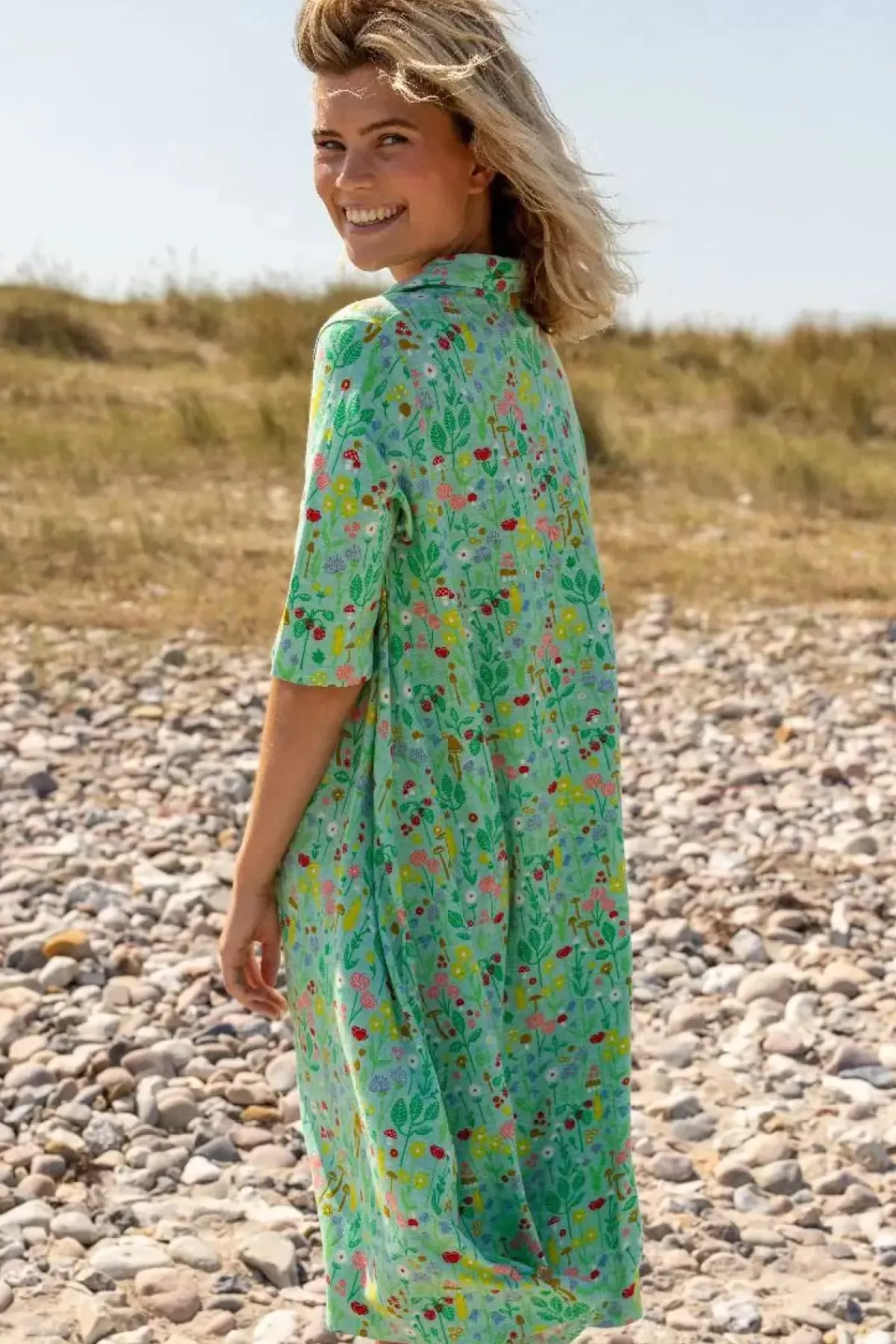 Danefæ Kleider>Organic - Dananemone Viscose Slub Dress Foam Botanical