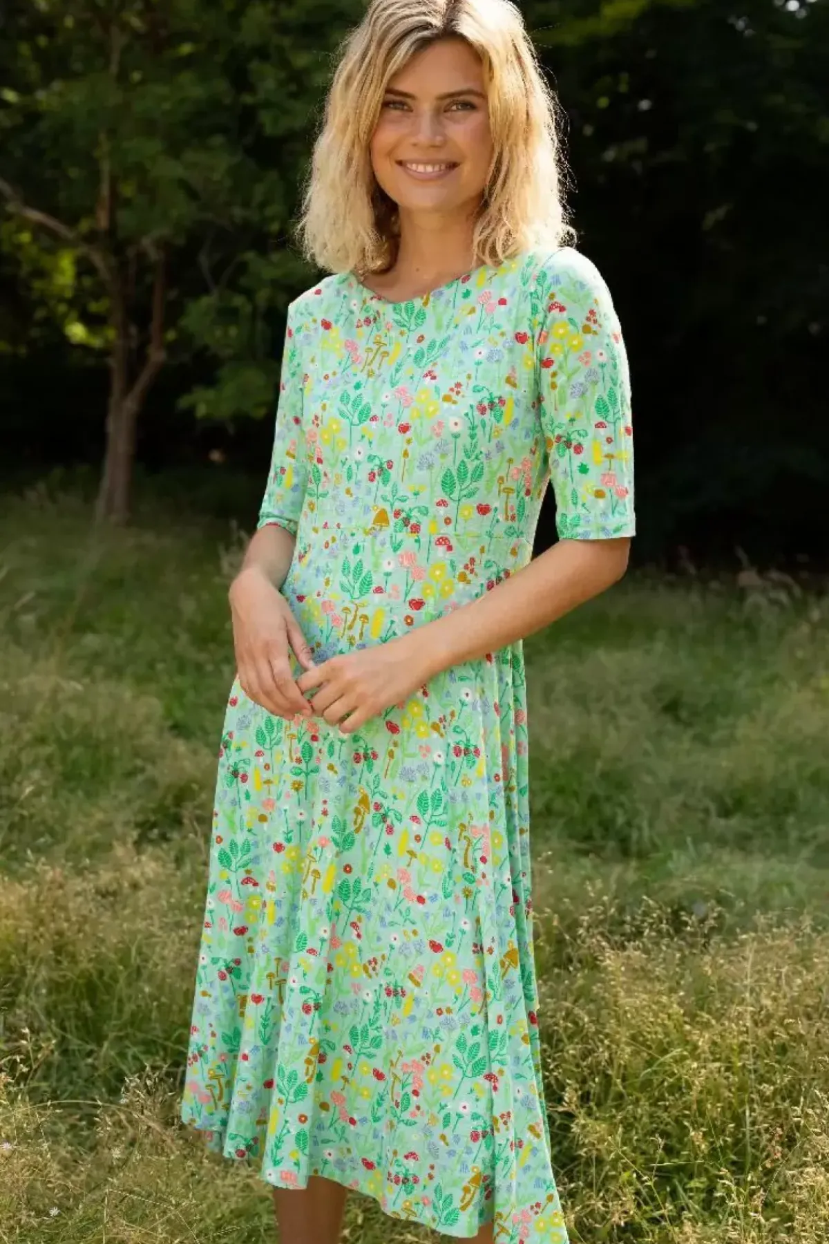 Danefæ Kleider>Organic - Danecharlotte Viscose Dress Foam Botanical