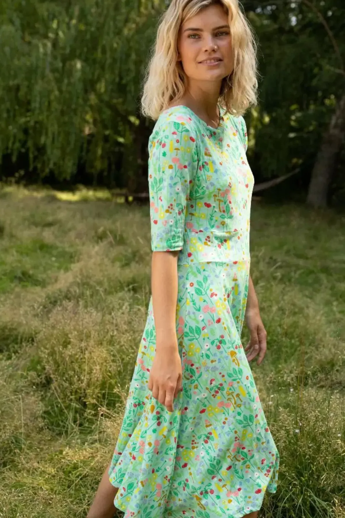 Danefæ Kleider>Organic - Danecharlotte Viscose Dress Foam Botanical