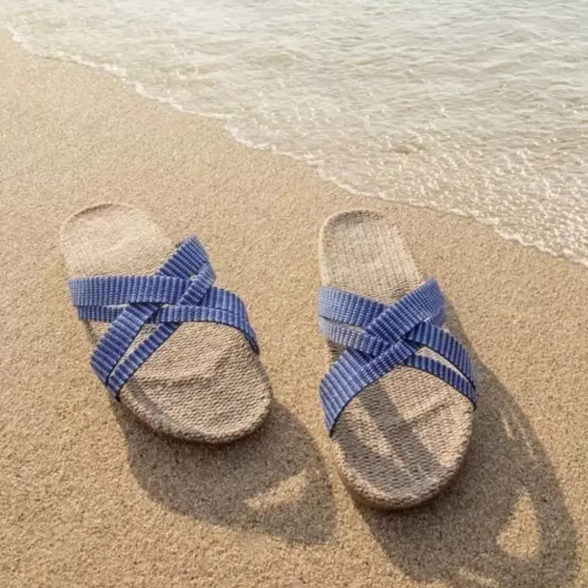 Danefæ Sandalen>Shangies Women Blue Stripes