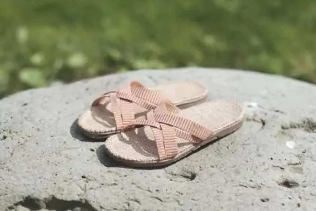 Danefæ Sandalen>Shangies Women Orange Stripes