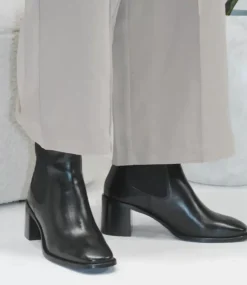 Danefæ Stiefel><noscript><img width=